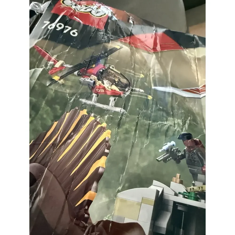 LEGO Jurassic World Spinosaurus & Quetzalcoatlus Air Mission 76976 Open Box